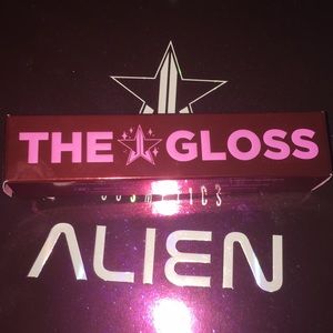 Limited edition “The Gloss” Jeffree Star
